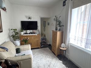 Photo 7- click for photo gallery